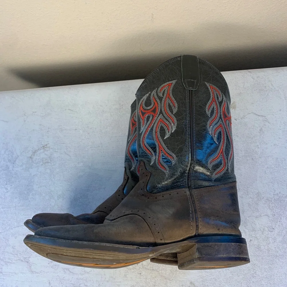 Old West Boys 5.5D Cowboy Boots Brown Leather Black Red Flame Embroidery BSY1868
